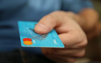 Benefits of having a credit card from a reputed bank