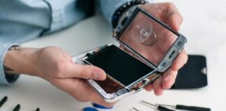 Steps to Start Your Own Phone Repair Business